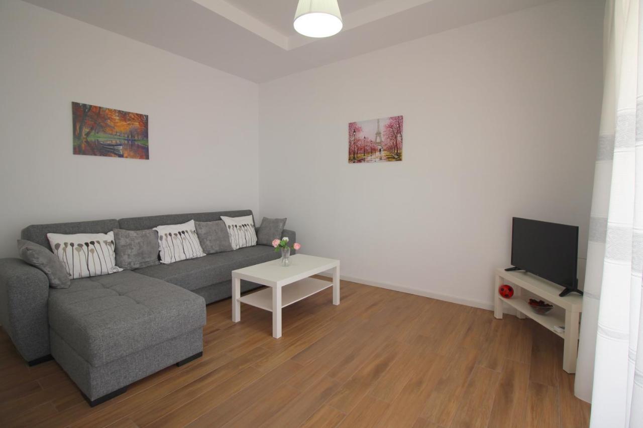 Nefeli Apartments Sarandë Buitenkant foto