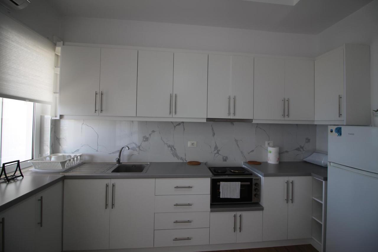 Nefeli Apartments Sarandë Buitenkant foto