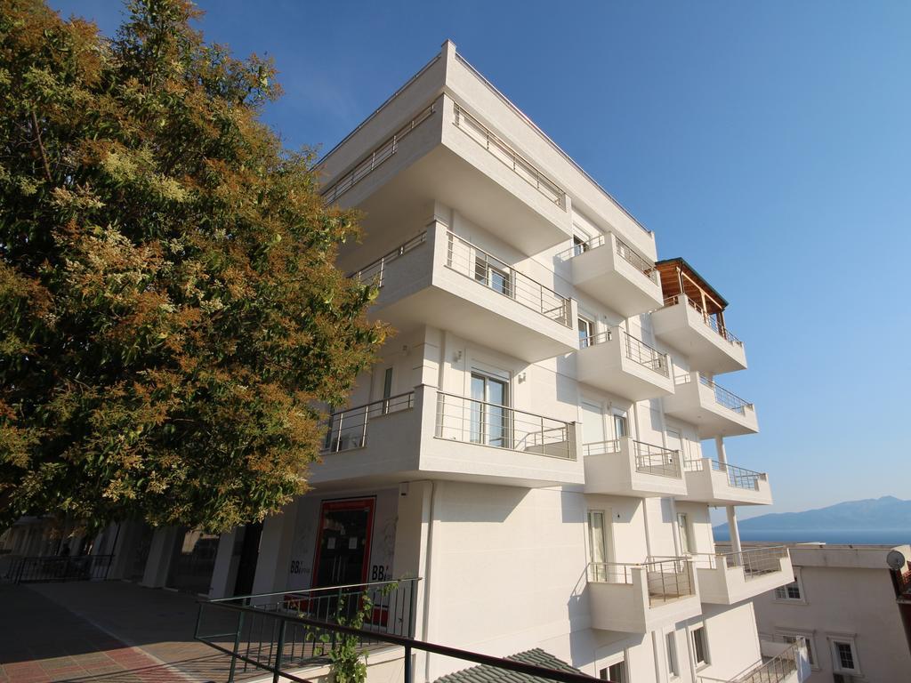 Nefeli Apartments Sarandë Buitenkant foto