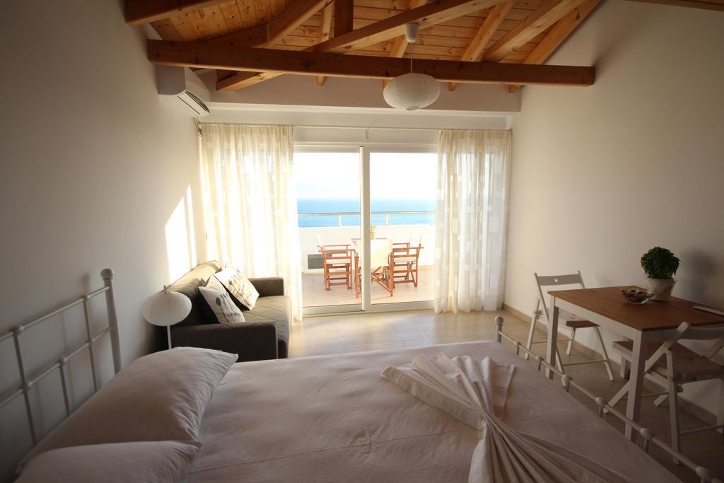 Nefeli Apartments Sarandë Buitenkant foto
