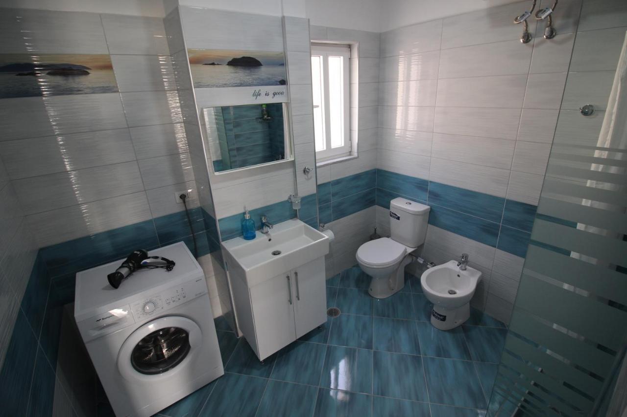 Nefeli Apartments Sarandë Buitenkant foto