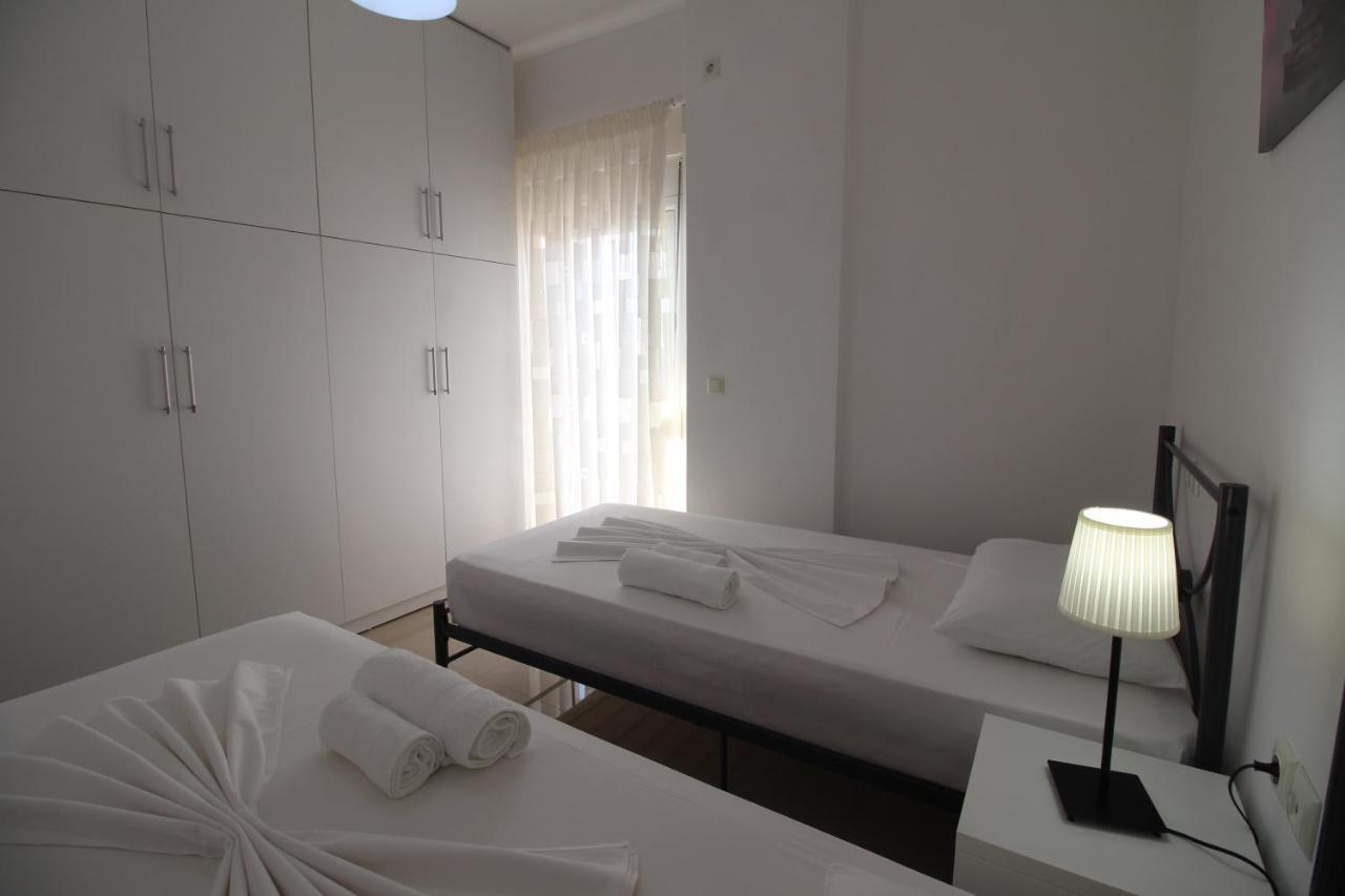 Nefeli Apartments Sarandë Buitenkant foto